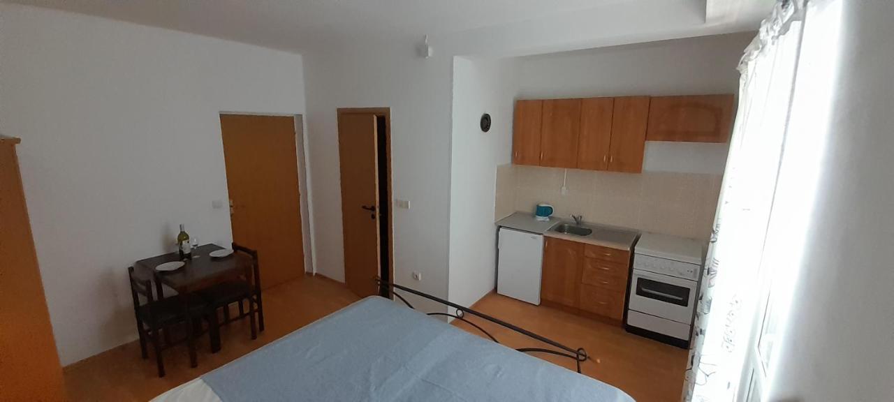 זאטון Apartmani Kljunak מראה חיצוני תמונה