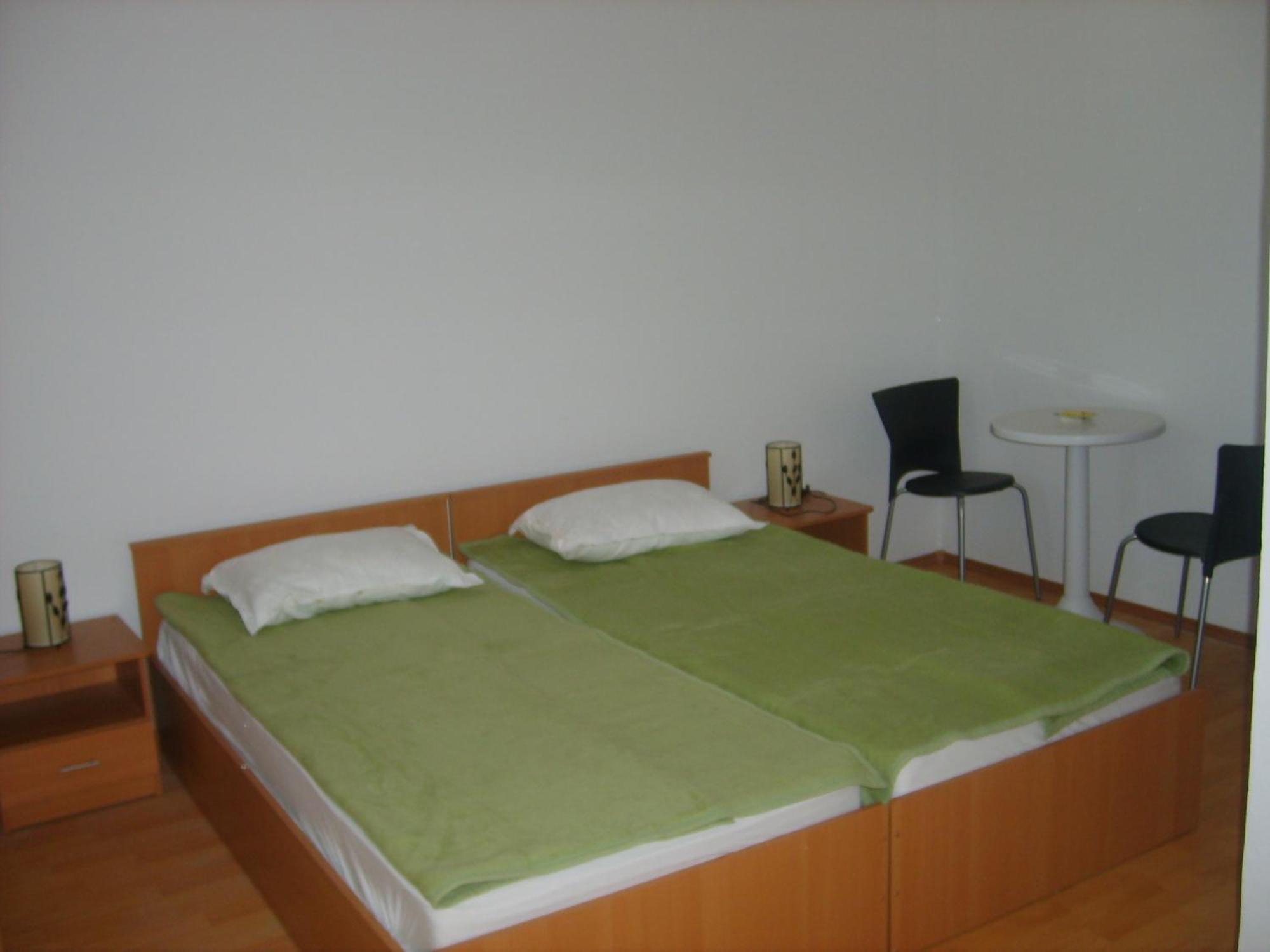 זאטון Apartmani Kljunak מראה חיצוני תמונה