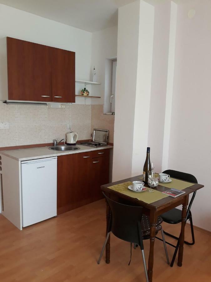 זאטון Apartmani Kljunak מראה חיצוני תמונה