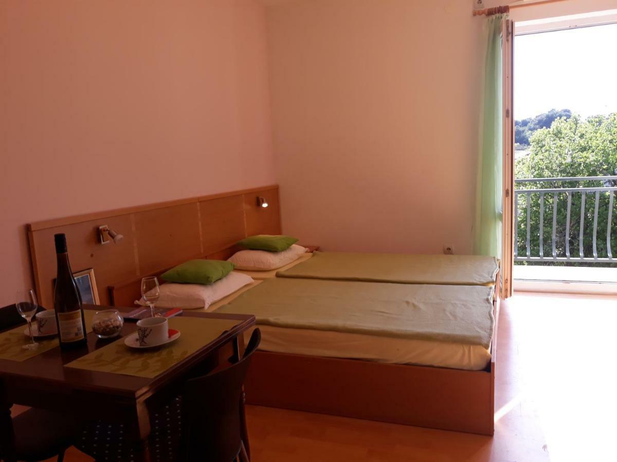 זאטון Apartmani Kljunak מראה חיצוני תמונה