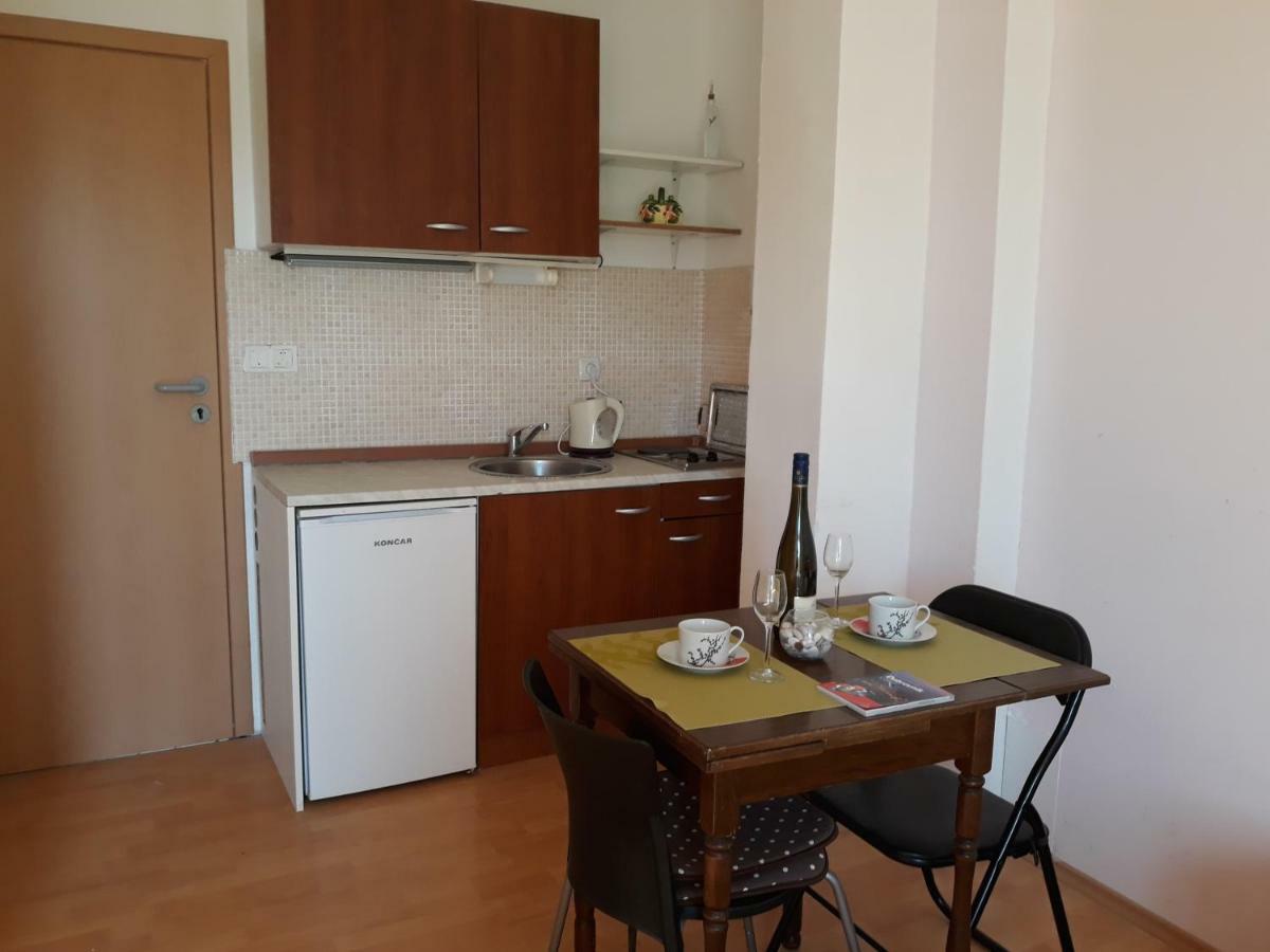 זאטון Apartmani Kljunak מראה חיצוני תמונה