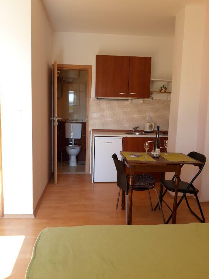 זאטון Apartmani Kljunak מראה חיצוני תמונה